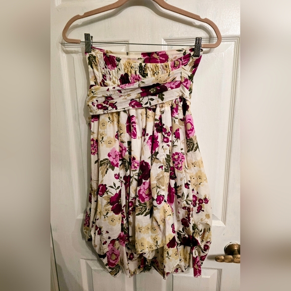 Floral Tube Sundress with Adjustable Sash Freesized - Picture 2 of 2